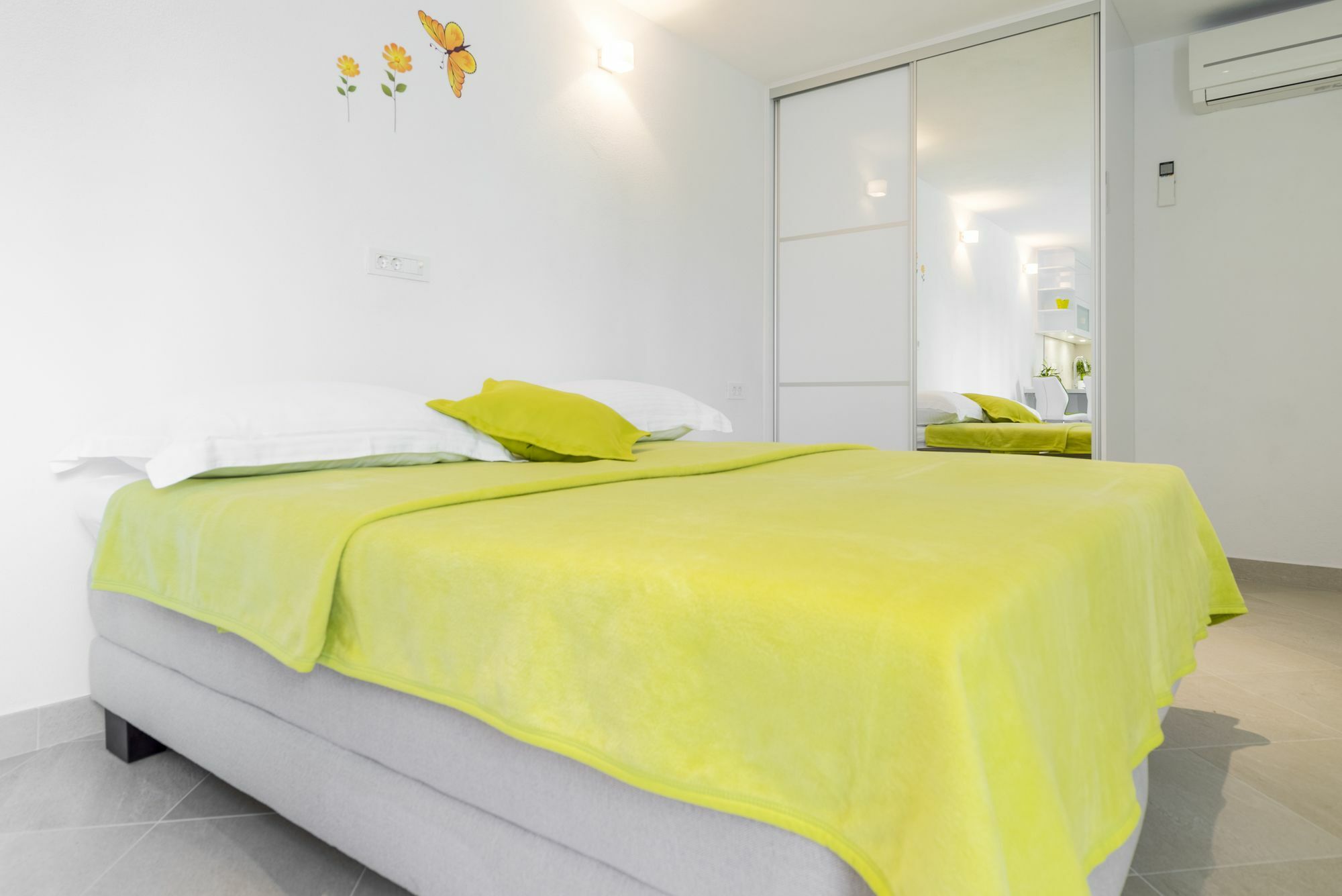 Apartments Nikolina Hvar Town Exterior photo