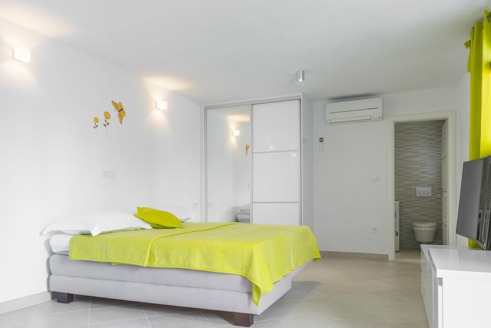 Apartments Nikolina Hvar Town Exterior photo